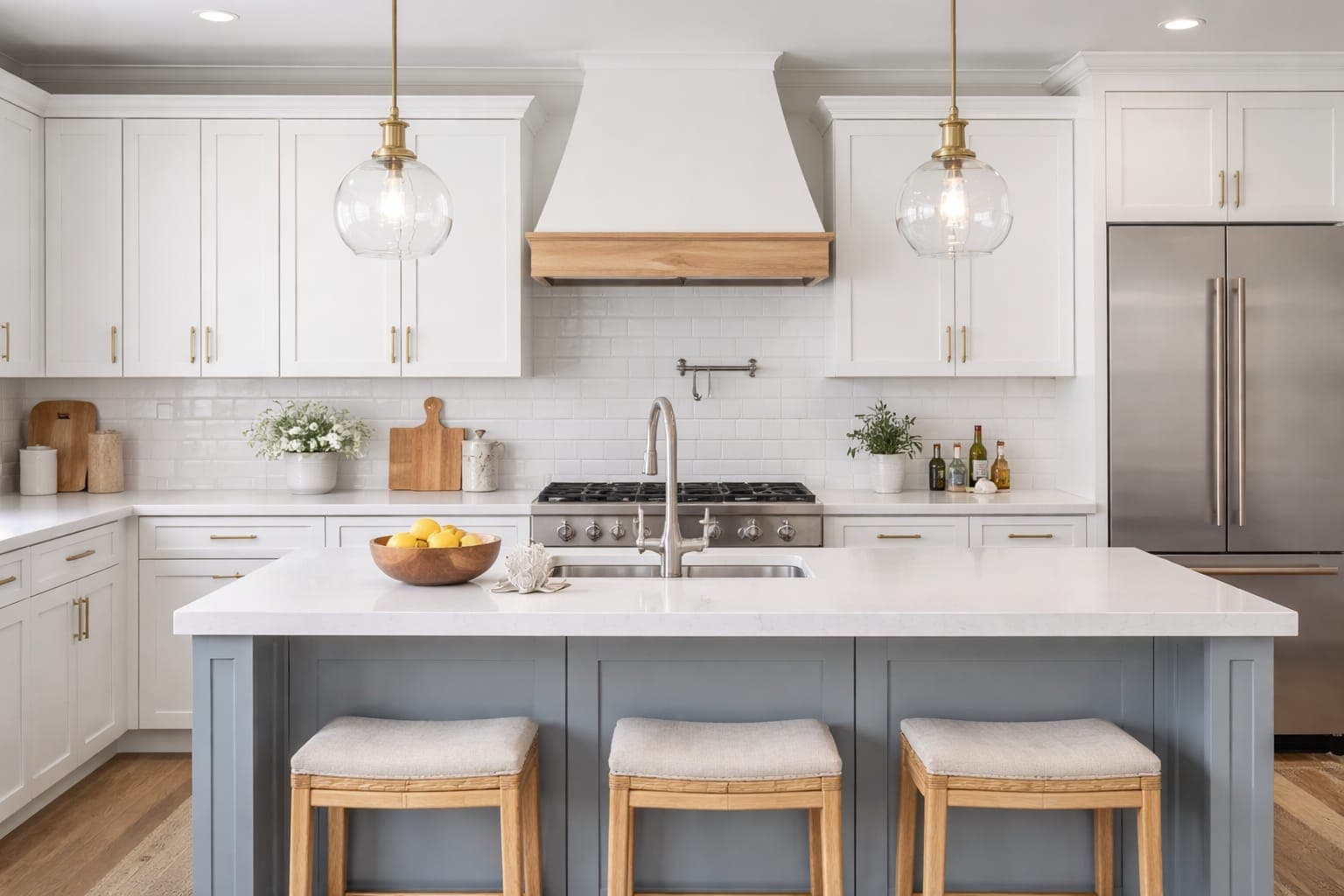 Shaker Kitchen Cabinets image